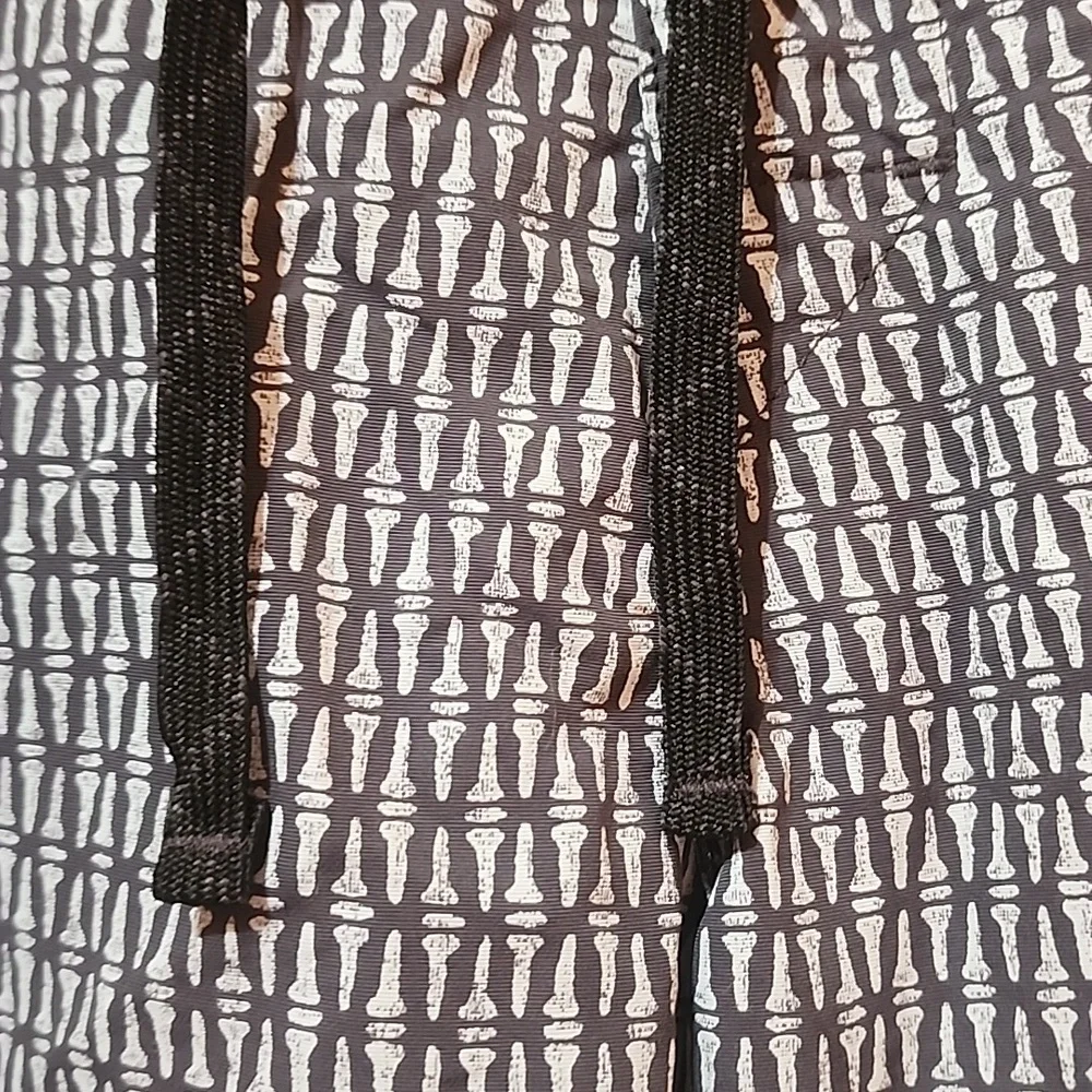 Patagonia Men's Swim Shorts Size 32 NWOT Fossil Print